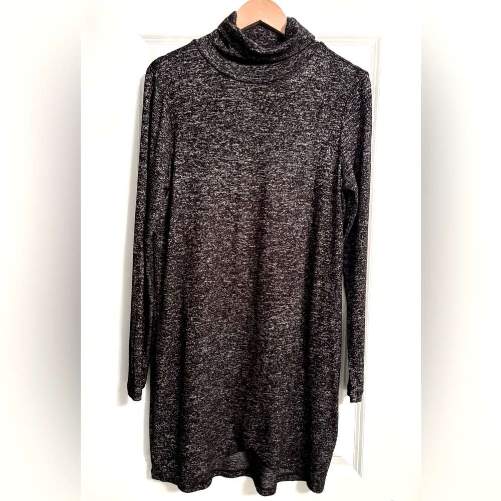SERAPHINE Crossover Maternity & Nursing Tunic - 1 PACK
